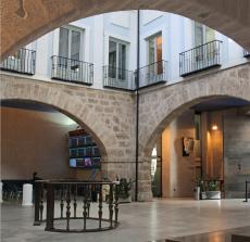 Patio del edificio de la Bolsa de Valencia