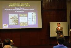 Ph.D. Hector Flores, Decano de Posgrado (RIT)