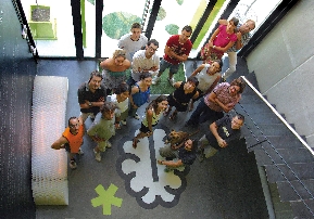 el equipo de Idearideas en sus instalaciones
