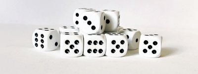 Los dados, variabilidad en incertidumbre en estado puro