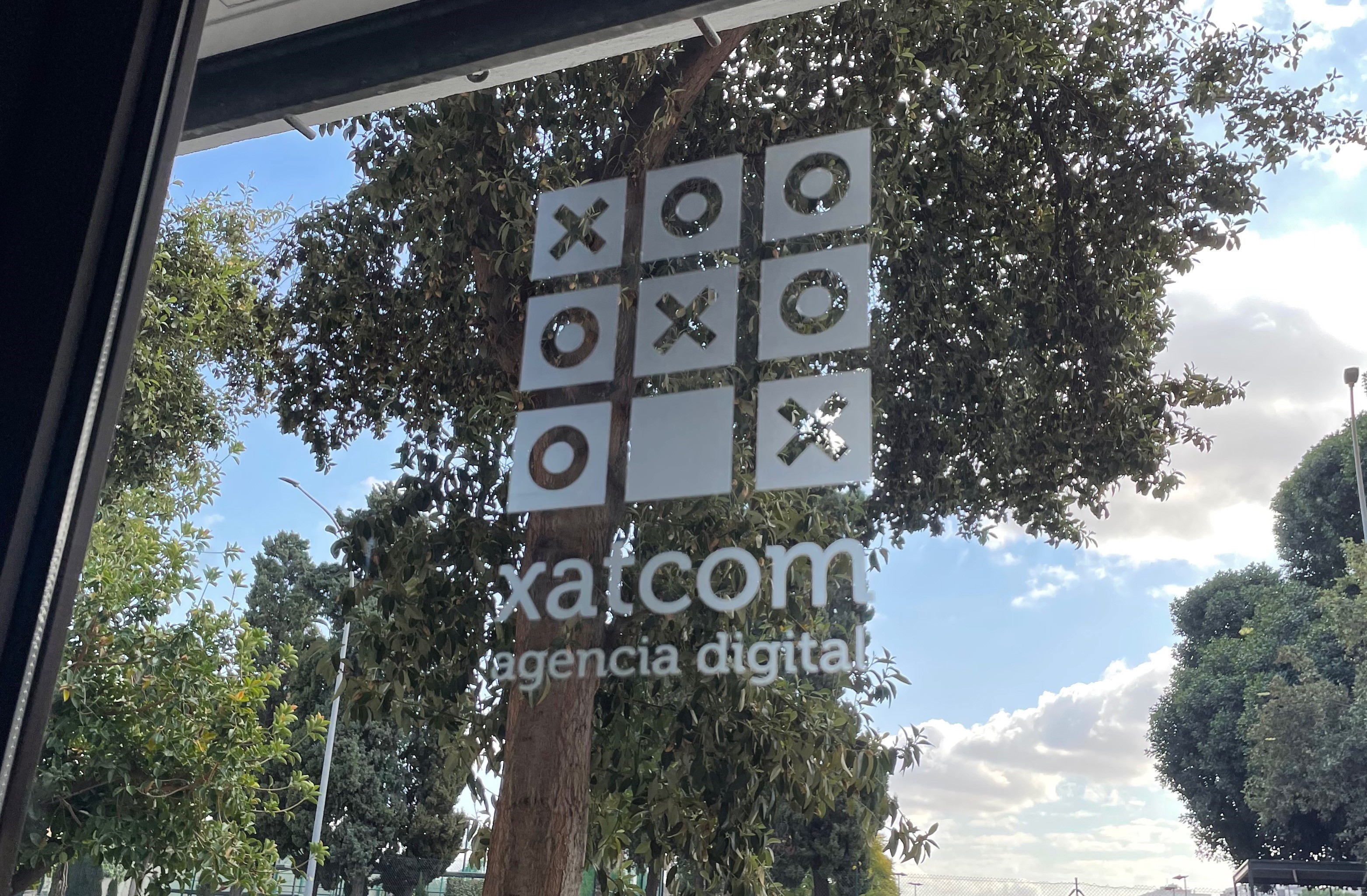 Xatcom