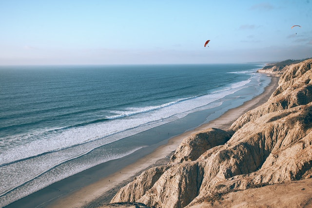 Mejores zonas para hacer parapente en Almería