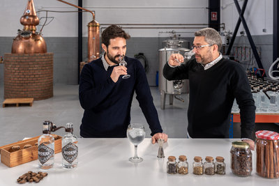 Equipo La clandestiler&iacute;a