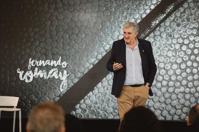 Fernando Romay, el valor de la diferencia