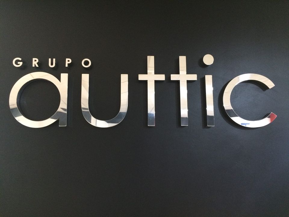 AUTTIC SERVICIOS INFORMATICOS SL