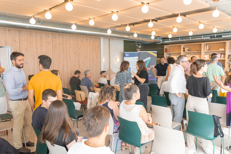 Imagen ambiente jornada Scale Up (19)[;;;][;;;]