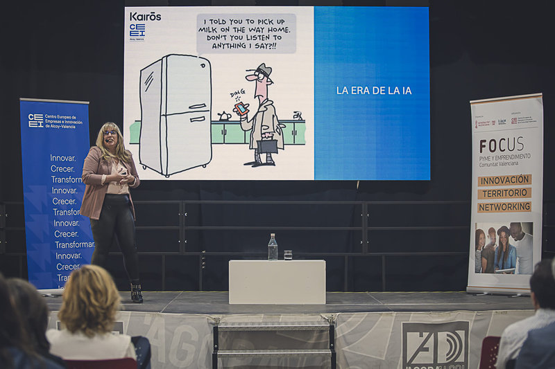 Inés Huertas, de Kairós Digital Solutions, en la ponencia de cierre del evento.