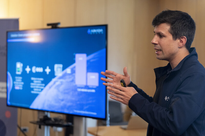 Órbita reúne a los fundadores de Arkadia Space e Internxt en una nueva edición de Órbita Live