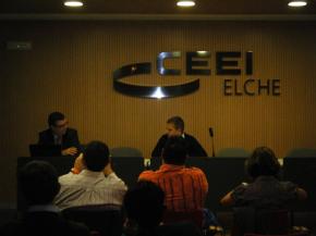 JAC111110-03