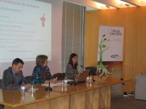 Durante la ponencia de internacionalizaci�n