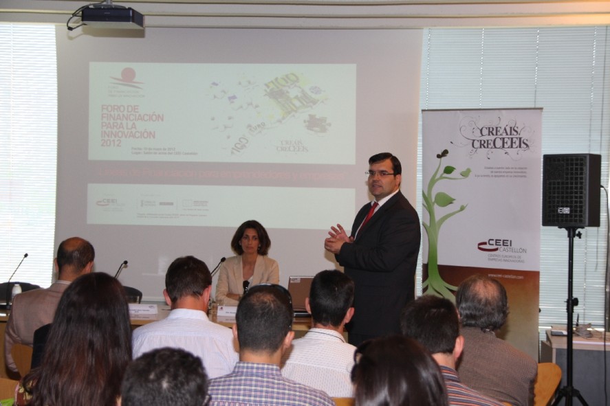 Presentaci�n del foro de financiaci�n, Luis Miguel Batalla, t�cnico ceei castell�n