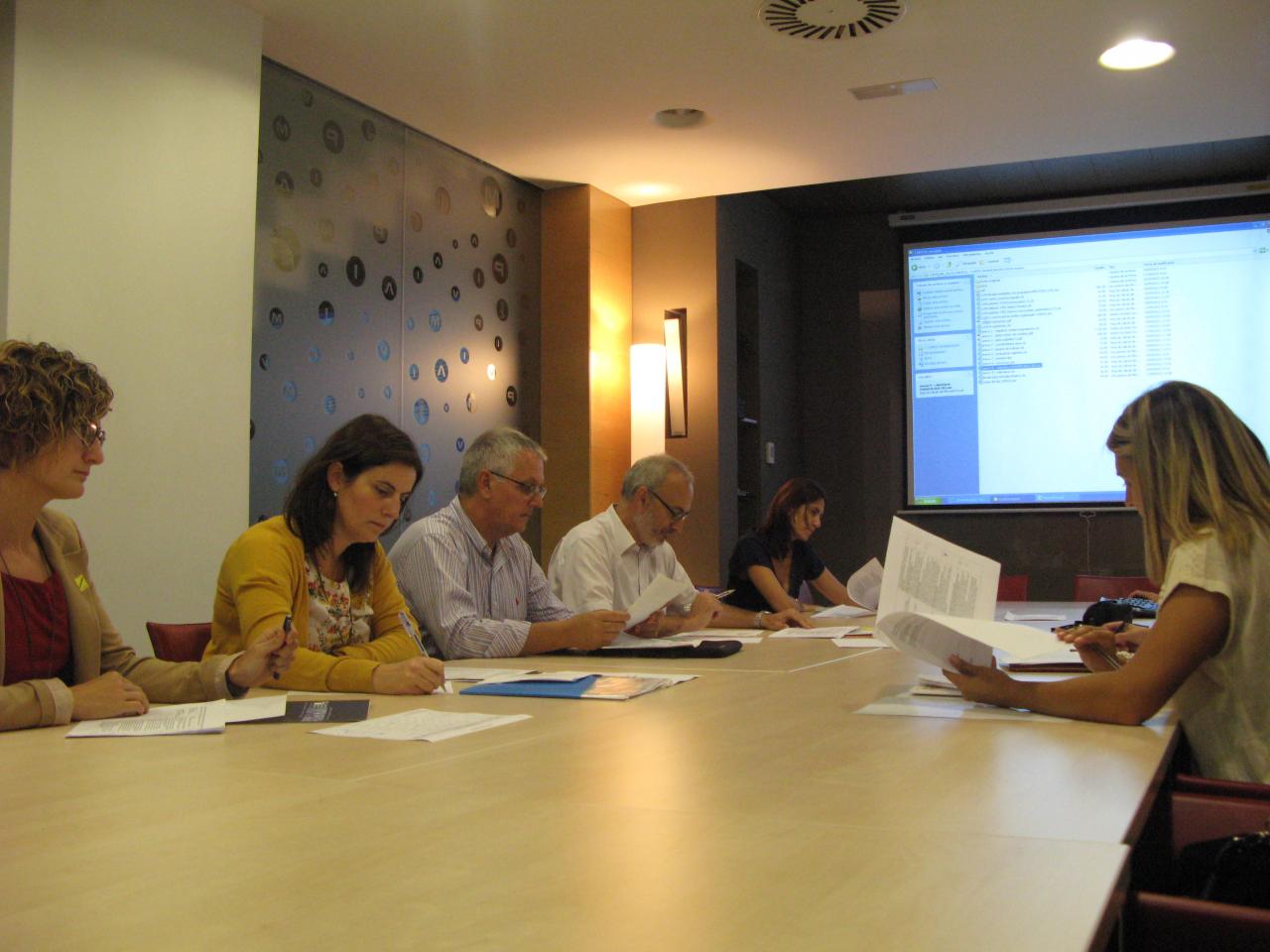 Reunión Escuelas de negocio 21sep2011