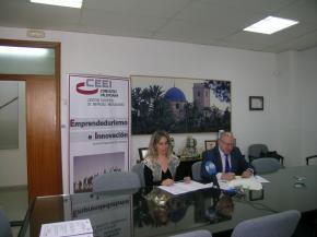 Firma Convenio Plataforma Unidos 8 de Marzo
