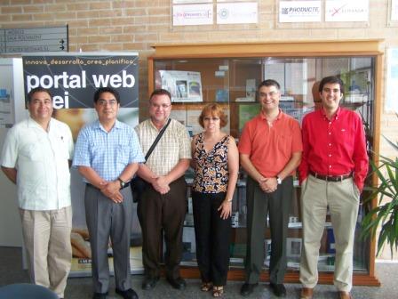 Foto recuerdo "Institutos Tecnol�gicos de M�xico visitan el CEEI Valencia"