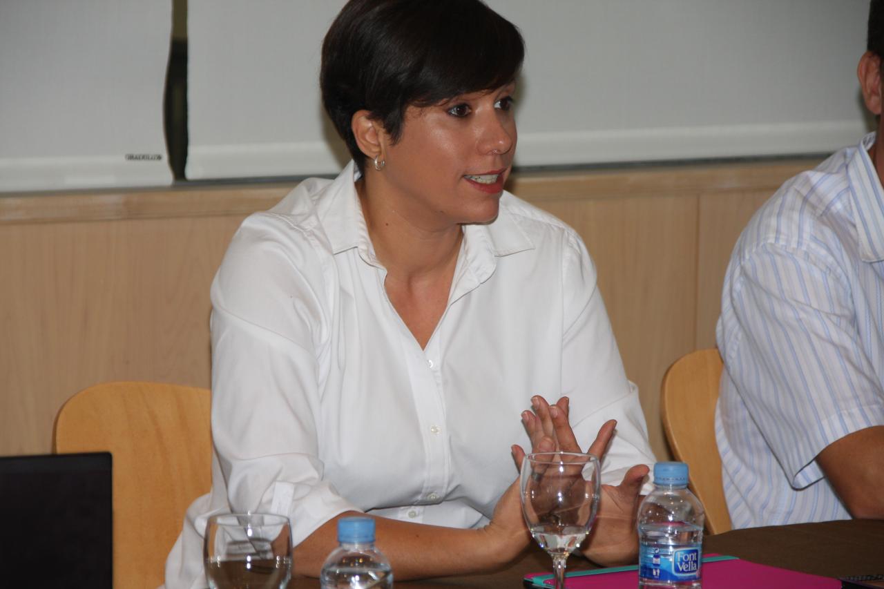 Enrédate Castellón 2012- Taller 2: "Crea con éxito en el interior, como yo"