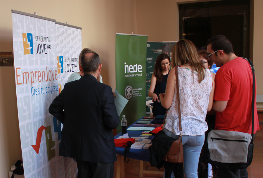 Enrédate Xàtiva Stands