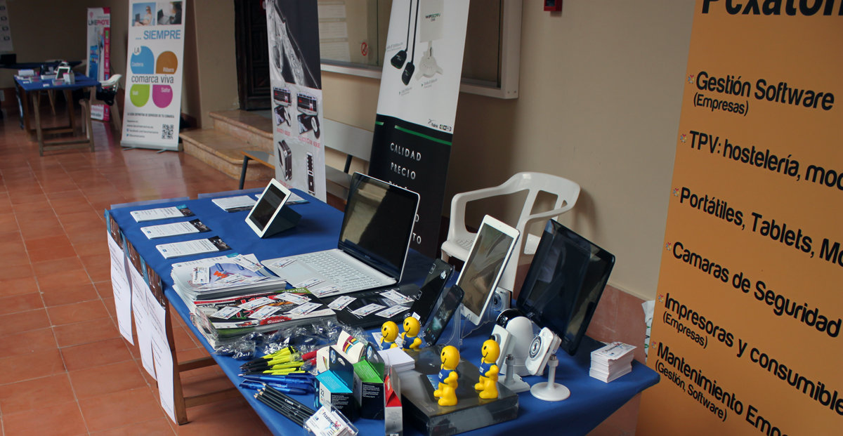 Enrédate Xàtiva Stands