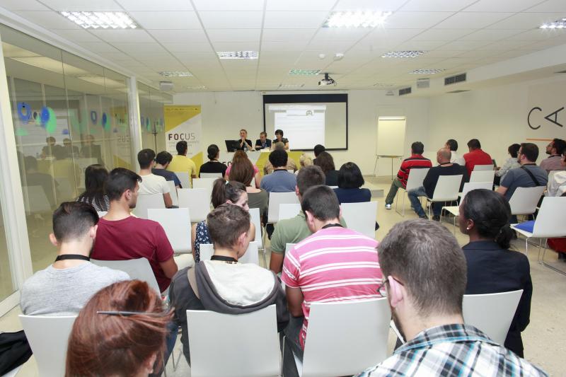 Taller: Ayudas, incentivos y tr�mites de inicio de actividad por cuenta propia -02[;;;][;;;]