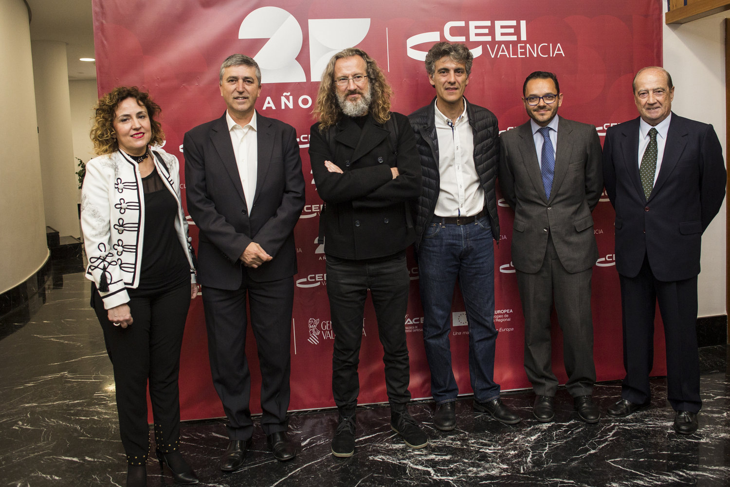 Kike Correcher, CEO de Filmac posa junto a las autoridades #25a�osceei[;;;][;;;]