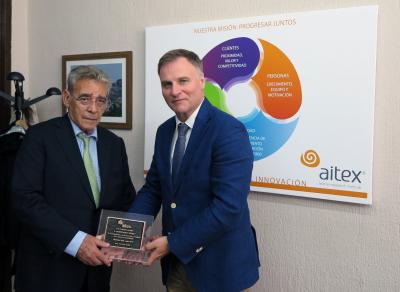 Vicente Aznar nombrado presidente de honor por AITEX