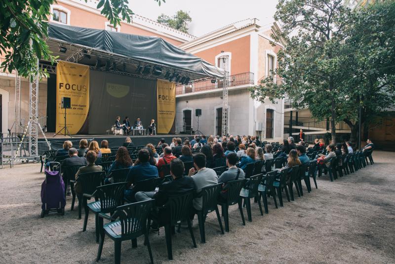 Empresa tradicional y negocio s. XXI s. agroalimentario. Focus Pyme y Emprendimiento 2018[;;;][;;;] - 1