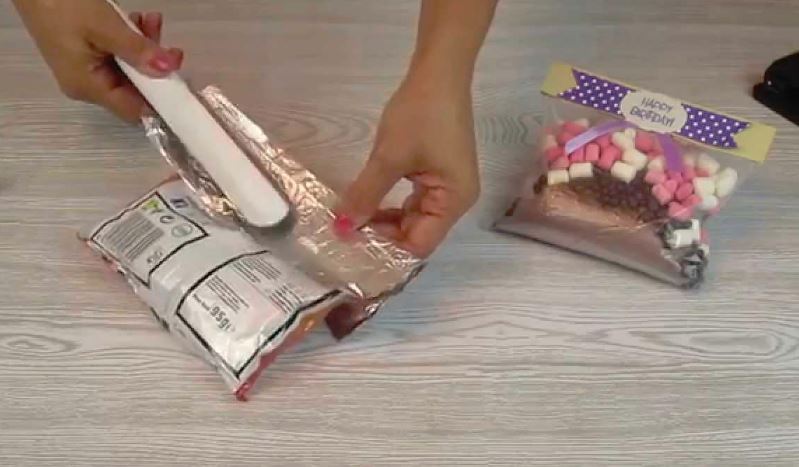 Truco para sellar las bolsas de celof�n