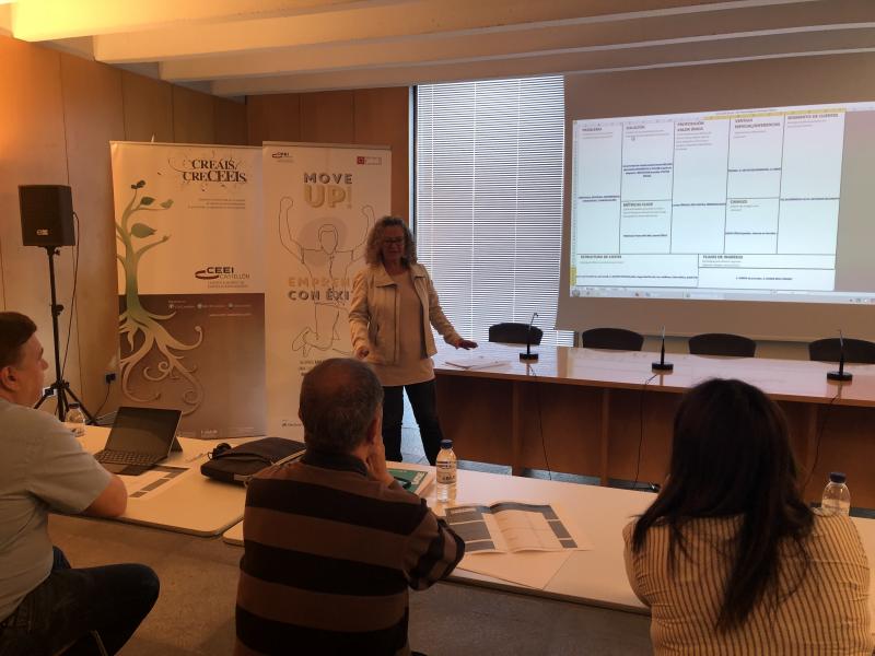 Presentaci�n y defensa en final primera fase (21)[;;;][;;;]