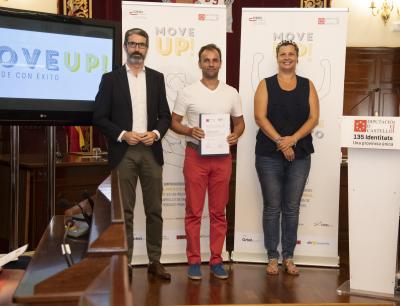 Acto entrega de premios y diplomas MOVE UP! emprende con �xito 2019 (16)
