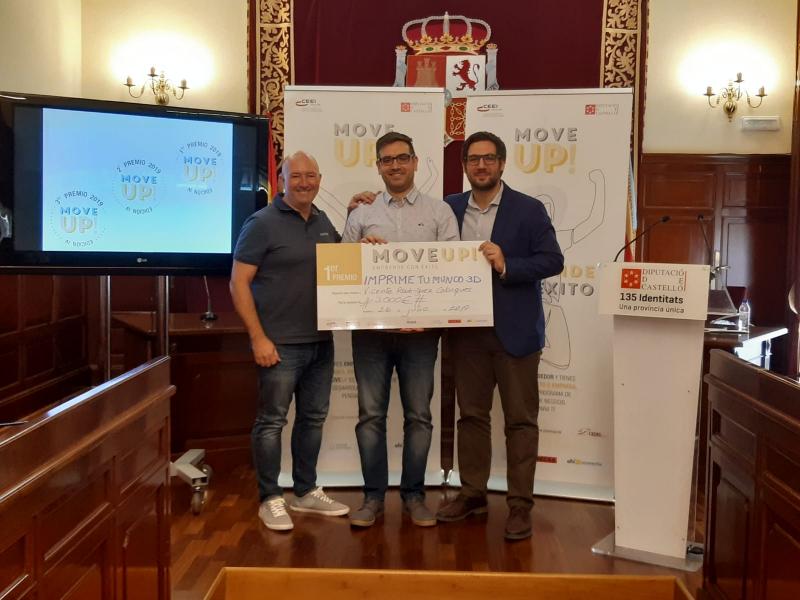 Acto entrega de premios y diplomas MOVE UP! emprende con �xito 2019 (25)[;;;][;;;]