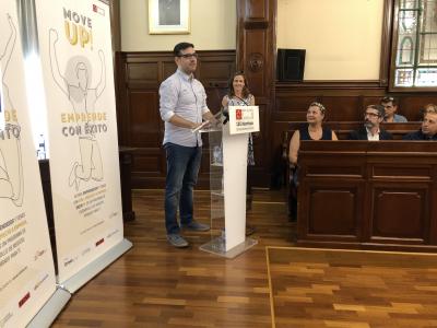 Acto entrega de premios y diplomas MOVE UP! emprende con �xito 2019 (32)
