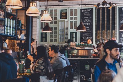 ¿Es una buena idea solicitar un préstamo personal para tu empresa?