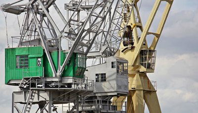 Empresa de Grúas en Valencia