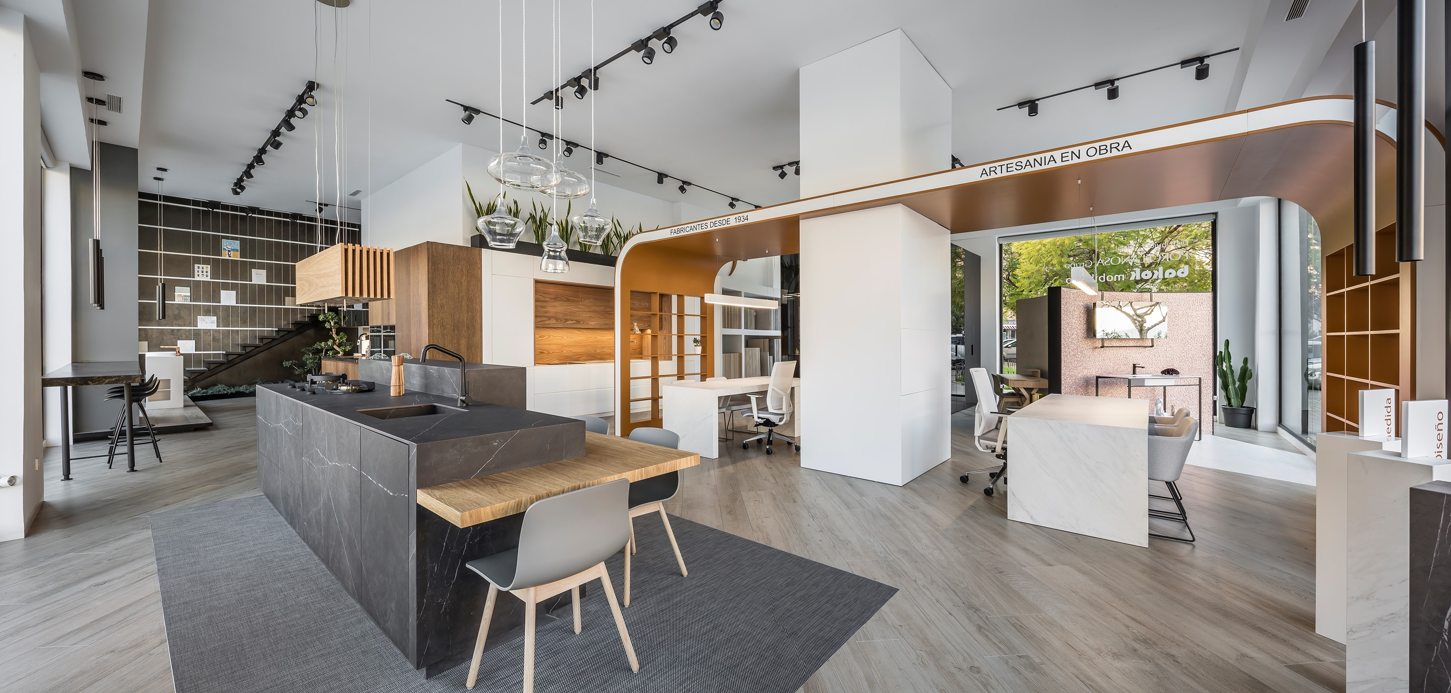 Cocinas Baños y Laboratorios S.L.
