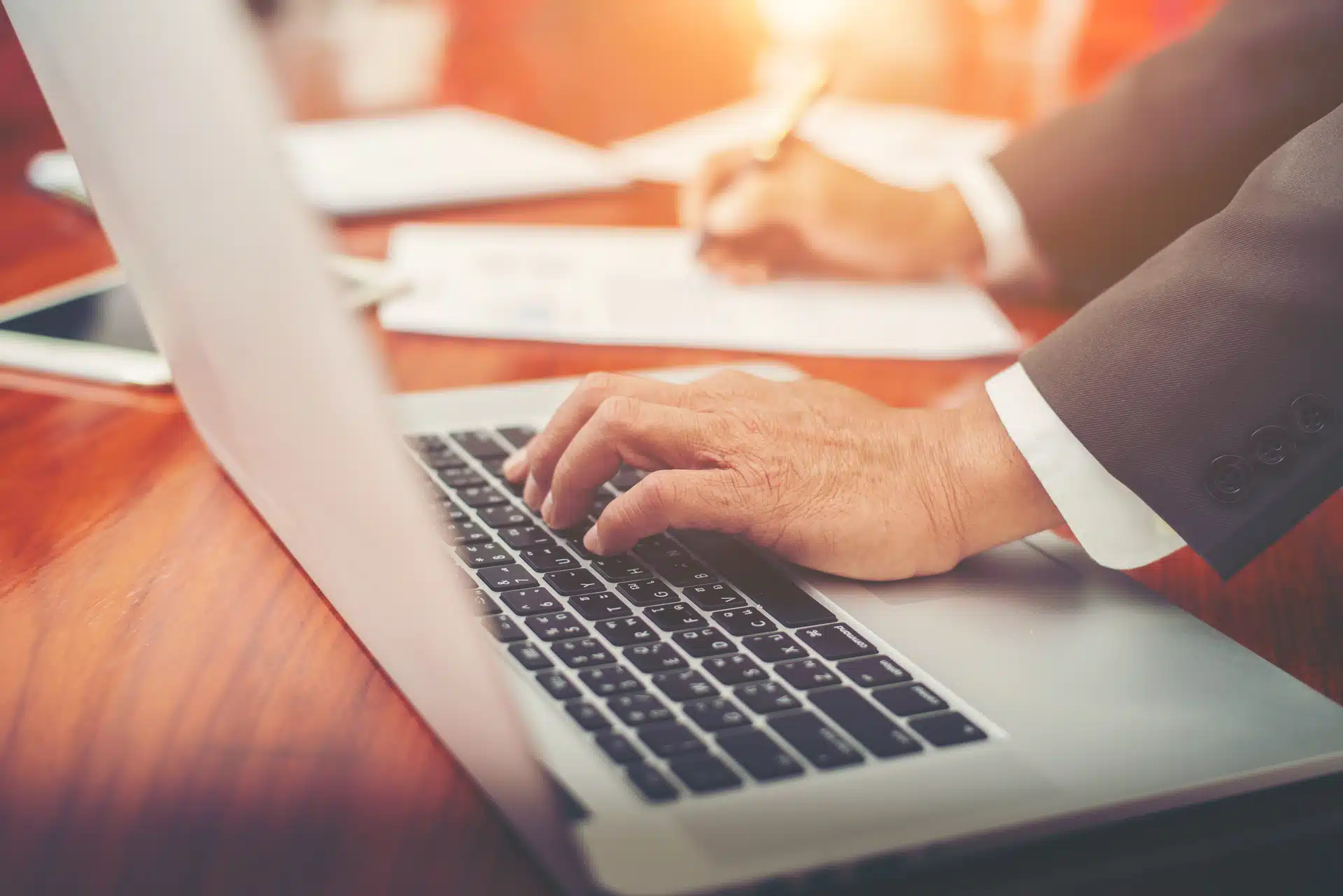 �Por qu� es importante cumplir con los textos legales en una p�gina web?